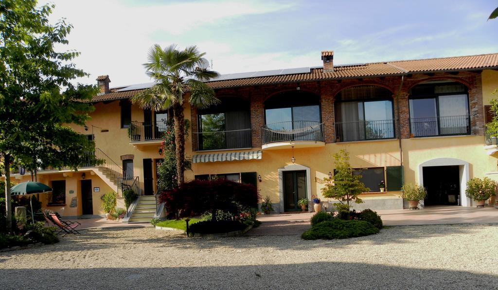 Bed&Breakfast La Siepe Pinerolo Exterior photo